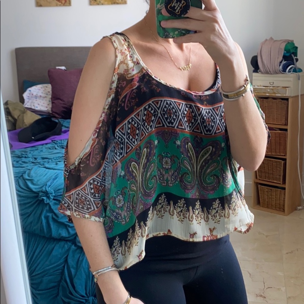 Boho Sheer cut out blouse - Picture 3 of 6